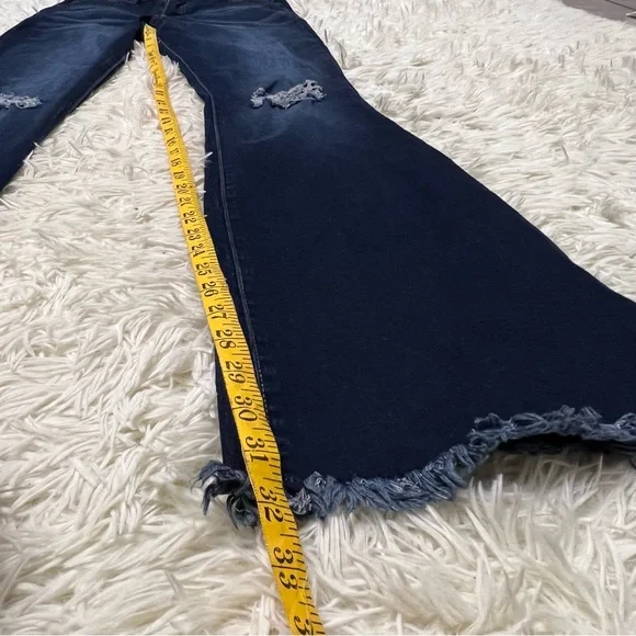 YMI Juniors High Rise Flare Distressed Cotton Blend Raw Hem Green Jeans-Size 7 - Picture 7 of 7